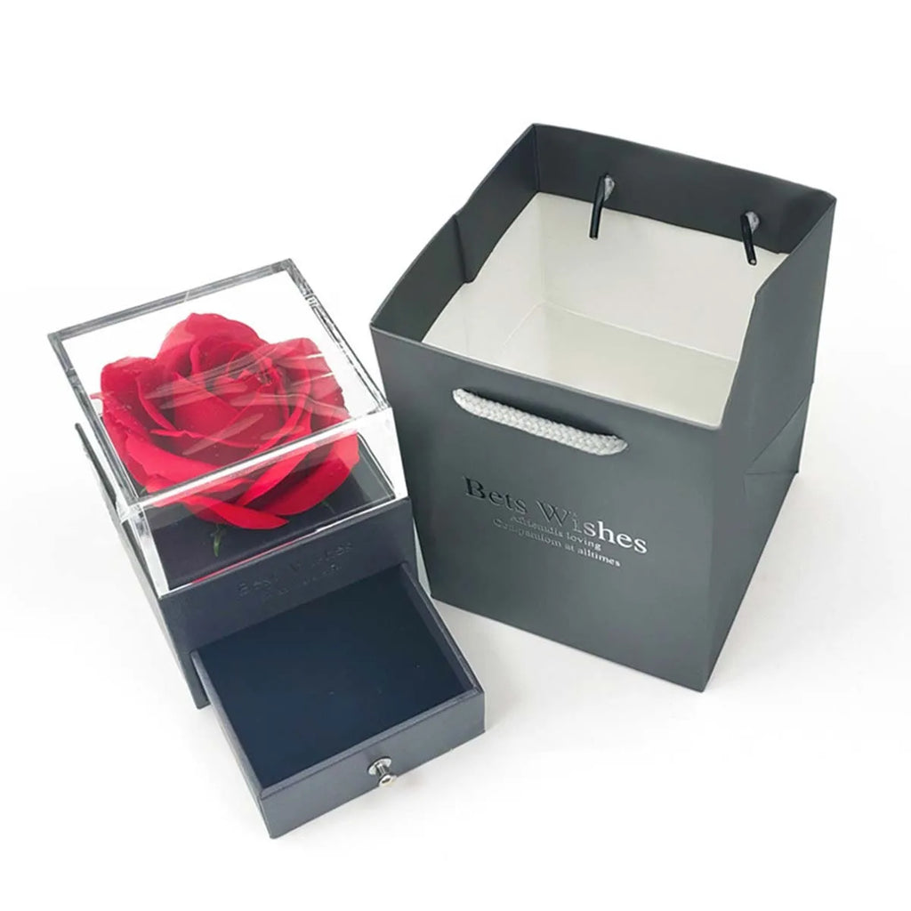 Premium Geschenkbox mit Ewiger Rose und Halskette